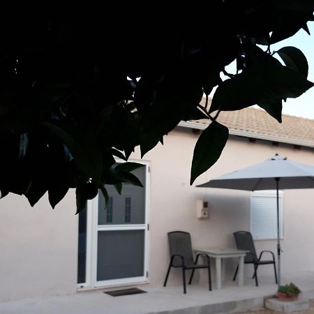 Apartments Dimitra Kanallákion Exteriér fotografie